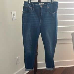 Madewell curvy high-rise skinny jean with rolled cuff